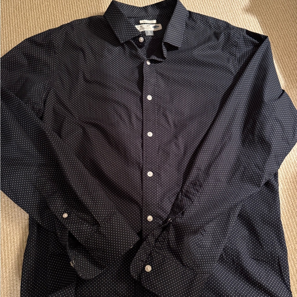 Mens Old Navy shirt XL